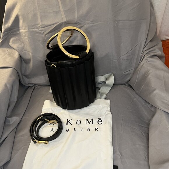 Unique Metal Handle Bucket, Black, Vegan Leather, Alkeme Atelier, "Water" NWOT - Picture 6 of 12